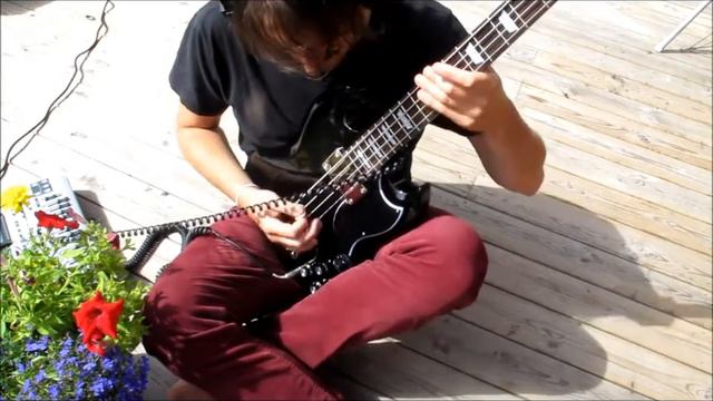 Epiphone EB3 bass soundtest (fail - unplugged sound - funny) смотреть онлайн