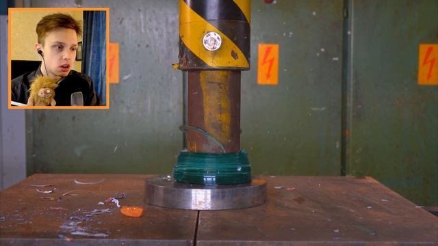 ЭКСПЕРИМЕНТ: Который НЕ НАДО Повторять! / ГИДРАВЛИЧЕСКИЙ ПРЕСС vs. АРМСТРОНГА! смотреть онлайн