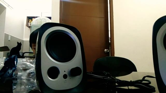 Edifier R12U USB powered active speakers смотреть онлайн
