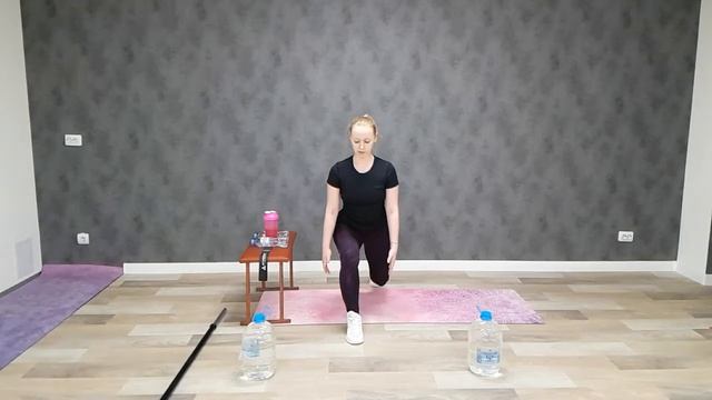 UFIT — Жиросжигающая тренировка с Юлией Антоновой смотреть онлайн