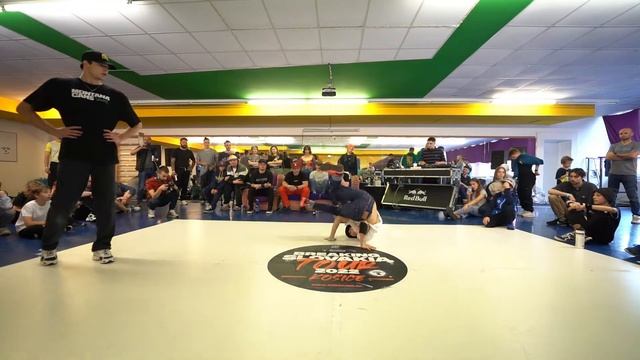 SLIM KEIN VS AYO I TOP16 BBOYS I Breaking Slovakia Tour vol.1 2022 смотреть онлайн