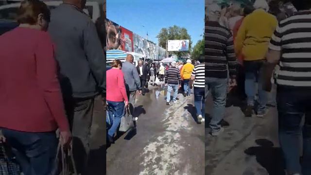 Херсон. Днепровский рынок. Май 2022 смотреть онлайн