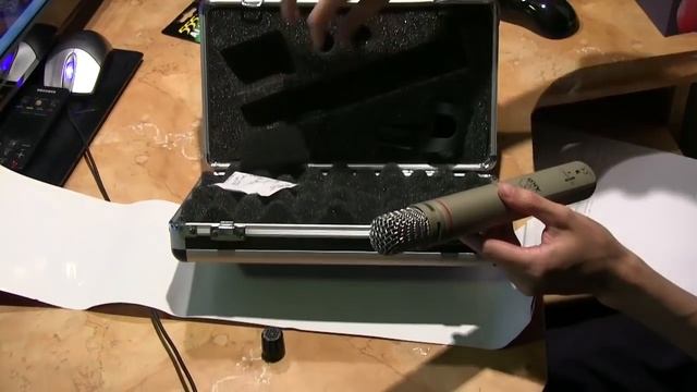 AKG C1000s Condenser Microphone Review