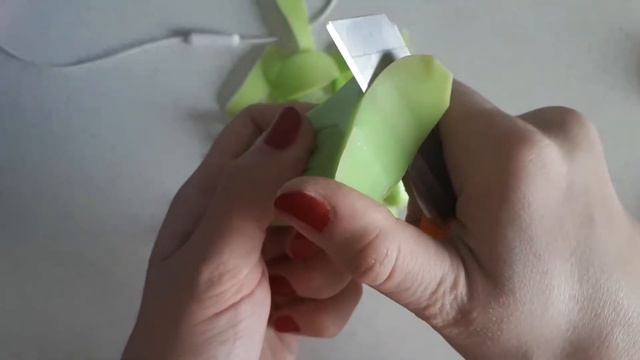ASMR Режу мыло !! Щекотка для мозга! смотреть онлайн