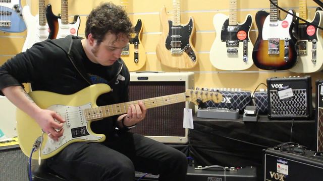 Fender Player Series Strat Review смотреть онлайн