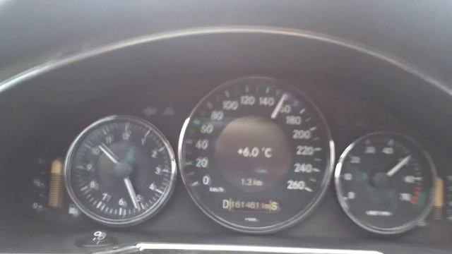 Mercedes CLS 500 Acceleration