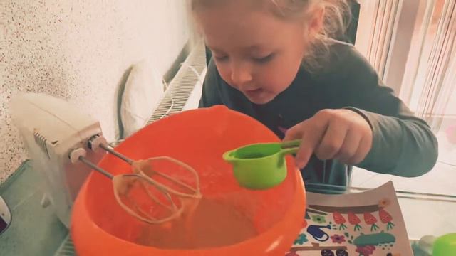 Кекс с сухофруктов смотреть онлайн