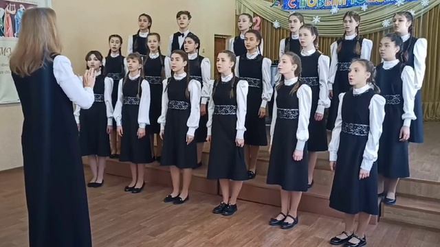 Русская народная песня "Ходят кони" в обработке Л. Жуковой смотреть онлайн