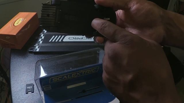 Scalextric 1996 Ford GT GTE смотреть онлайн
