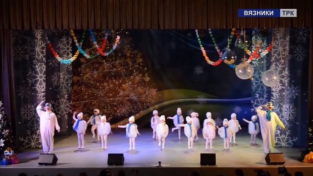 Рождественский сувенир-2022 (часть 1) смотреть онлайн