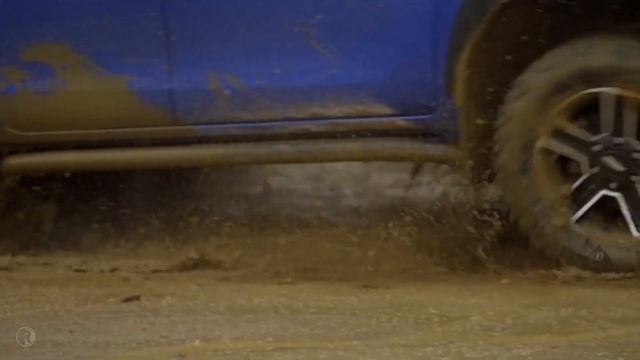 Toyota Hilux 4x4  Off-Road & Mud Adventure Video