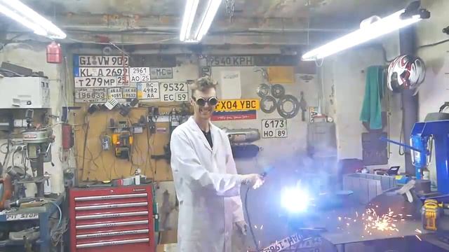 Доктор Дью: Нужно более тщательно проварить и обработать в лучших традициях жанра! 10 HOURS VERSION смотреть онлайн