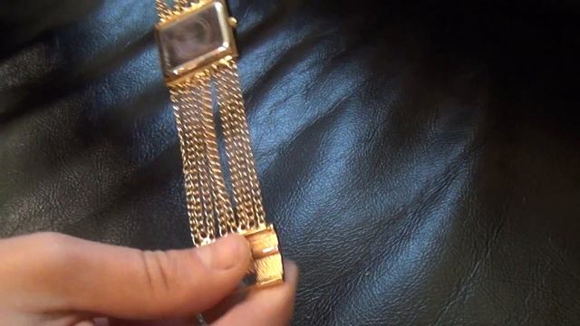 женские часы с металлическим браслетом смотреть онлайн