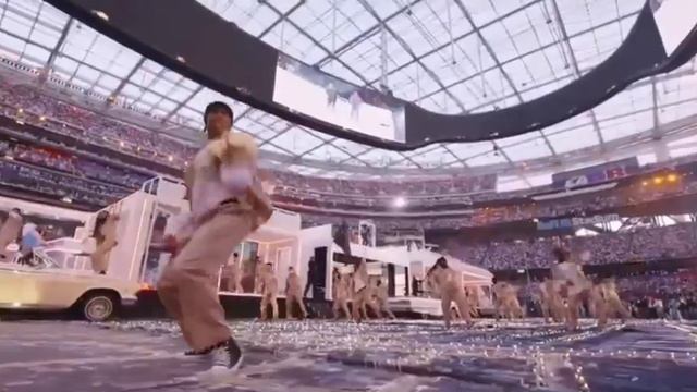 DR.DRE FT SNOOP DOGG STILL D.R.E LIVE SUPERBOWL 2022 смотреть онлайн