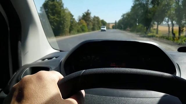Peugeot Rifter пробежал 20 тыс км смотреть онлайн