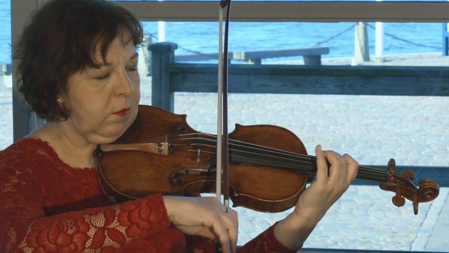 Martinu Violin Sonata nr 1 смотреть онлайн