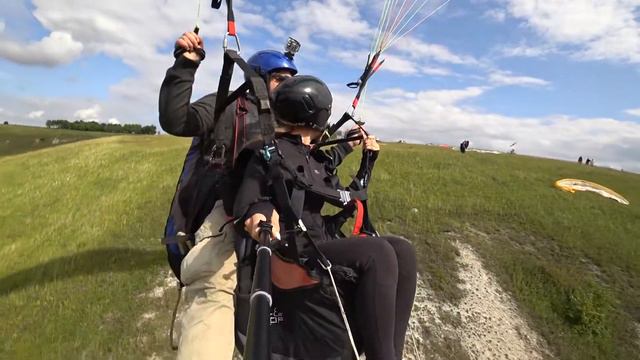 Света Хрущева-демо (первый ) полет на параплане -оськино