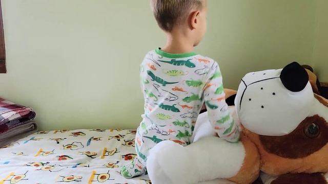 ПЕРШИЙ ДЕНЬ В ШКОЛІ АМЕРИКА смотреть онлайн