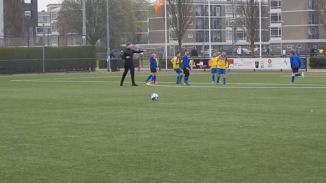Finn sterk, vrije trap OSM in de handen van Stijn. смотреть онлайн