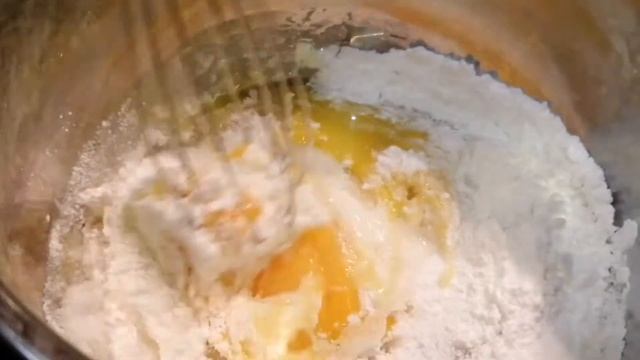 Насыпной торт "Пломбир" на сковороде за 20 минут смотреть онлайн