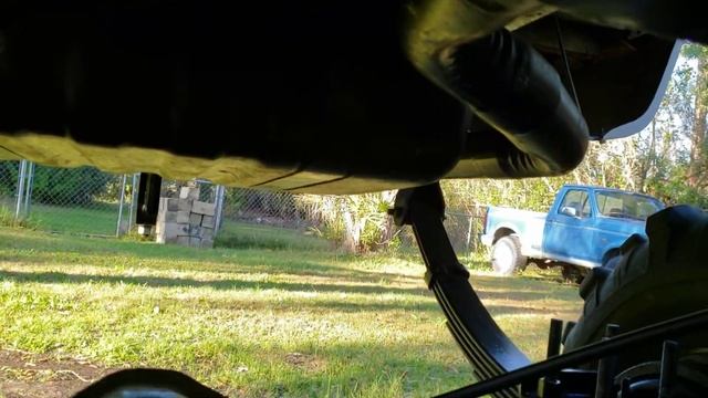 1985 chevy k10 4x4 (revised suburban tank installation)