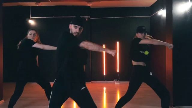 Левон Гарибян - HIP-HOP - 13 Dance Studio смотреть онлайн