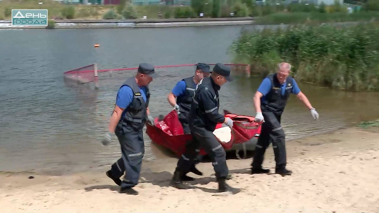 Тренировка по спасению людей на воде смотреть онлайн