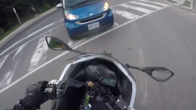 Чуть не похрустели смотреть онлайн