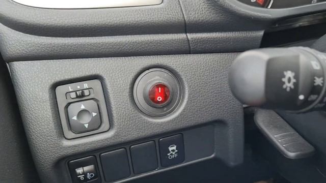 Mitsubishi L200 diesel, 4X4 y manual: ideal para el trabajo смотреть онлайн