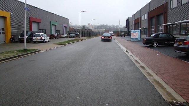 Mercedes Benz W211 E500 AMG Exhaust System By Maxiperformance