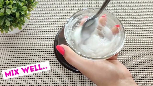 DIY: Clear Lipgloss With Vaseline | DIY LIP GLOSS *how to make lip gloss in 5 minutes* | LipGloss смотреть онлайн