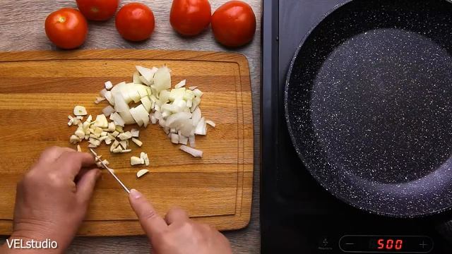 Фаршированный перец, тушеный с овощами смотреть онлайн