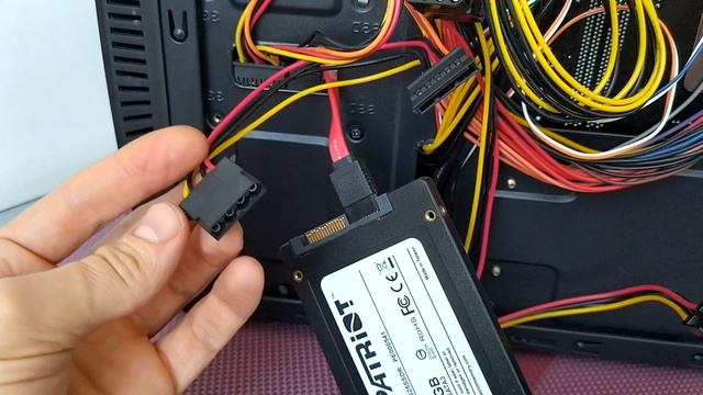 Как подключить третий жесткий диск HDD SSD к компьютеру смотреть онлайн
