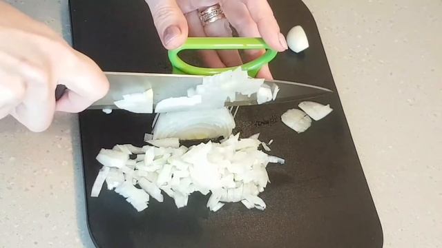 Полезное приспособление для кухни. ? И это действительно работает. ? смотреть онлайн