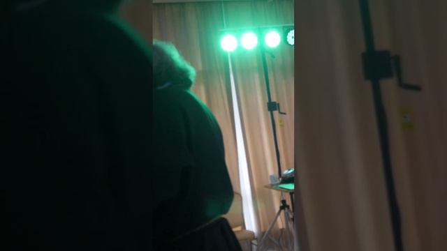Я памятник в стихах воздвигну маме. смотреть онлайн