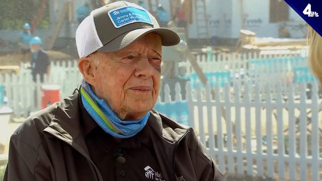 Full Interview: Tracy Kornet sits down with Former Pres. Jimmy Carter at Habitat for Humanity build смотреть онлайн
