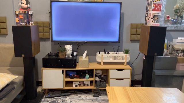 Daft Punk - Dali Rubicon 2 (No Tone Controls) смотреть онлайн