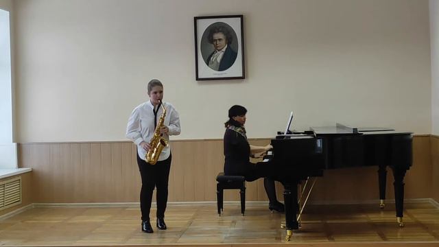 Мартыненко Мария, 17 лет. Кафедра оркестровых инструментов БГИИК. смотреть онлайн