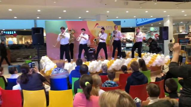 ТРК Парк Хаус. Поздравления детей с ОВЗ