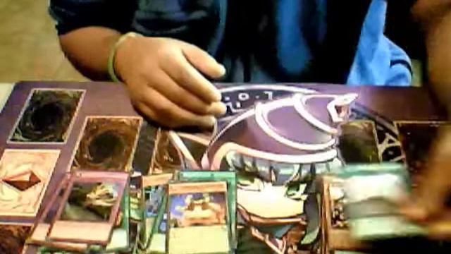 yugioh destiny soldiers 8 booster pack opening AMAZING !!! смотреть онлайн