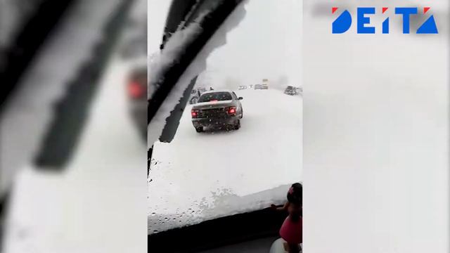 DEITA.RU Иномарка улетела в кювет в Приморье смотреть онлайн