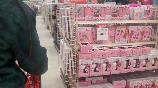MICHEALS HAS A NICE SELECTION OF VALENTINE THINGS /SHOP WITH US !! смотреть онлайн