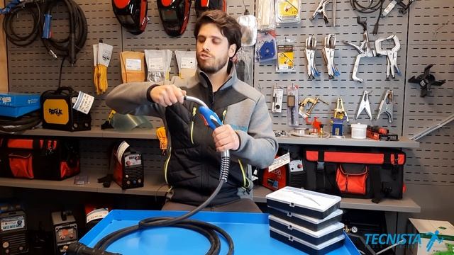 Recensione: kit di accessori per Torcia di SALDATURA MIG/MAG, e qualche nozione in più di saldatura смотреть онлайн