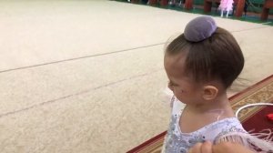 Моё первое выступление по художественной гимнастике Первая НАГРАДА новый наряд белый купальник  мак