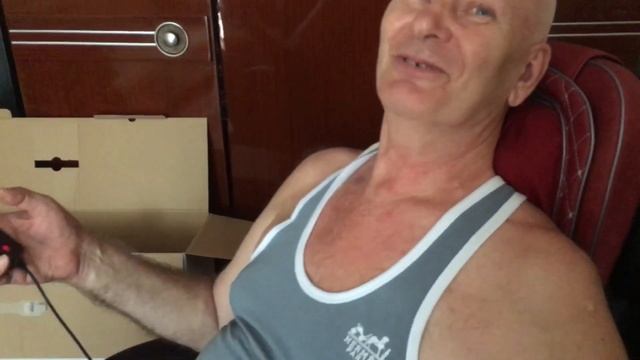 #Vlog 23. Не ждал- не гадал. Подарок от детей. Массажная накидка . Наше Массажное кресло. смотреть онлайн