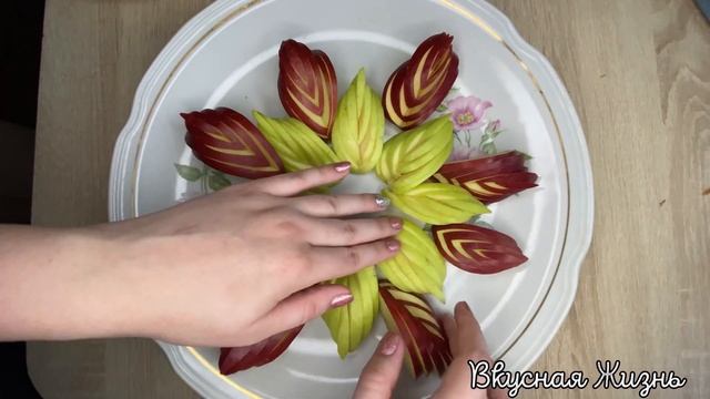 Красивая Фруктовая Нарезка на Праздничный стол! Фруктовая тарелка на Новый год 2020! смотреть онлайн