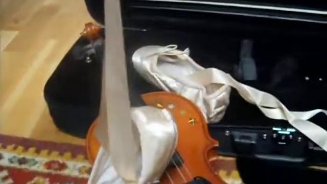 Cinderella Violin смотреть онлайн