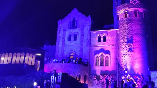 Замок Utark. Castlemusichall. Исполняет Mezzomusic.