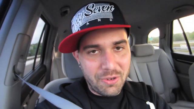 WOMEN ARE ALWAYS RIGHT! (3.22.12 - Day 1057) смотреть онлайн