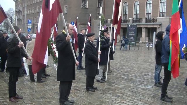 Рига Латвия колонна готова пойти в путь 25 3 2017 день памяти депортаций смотреть онлайн